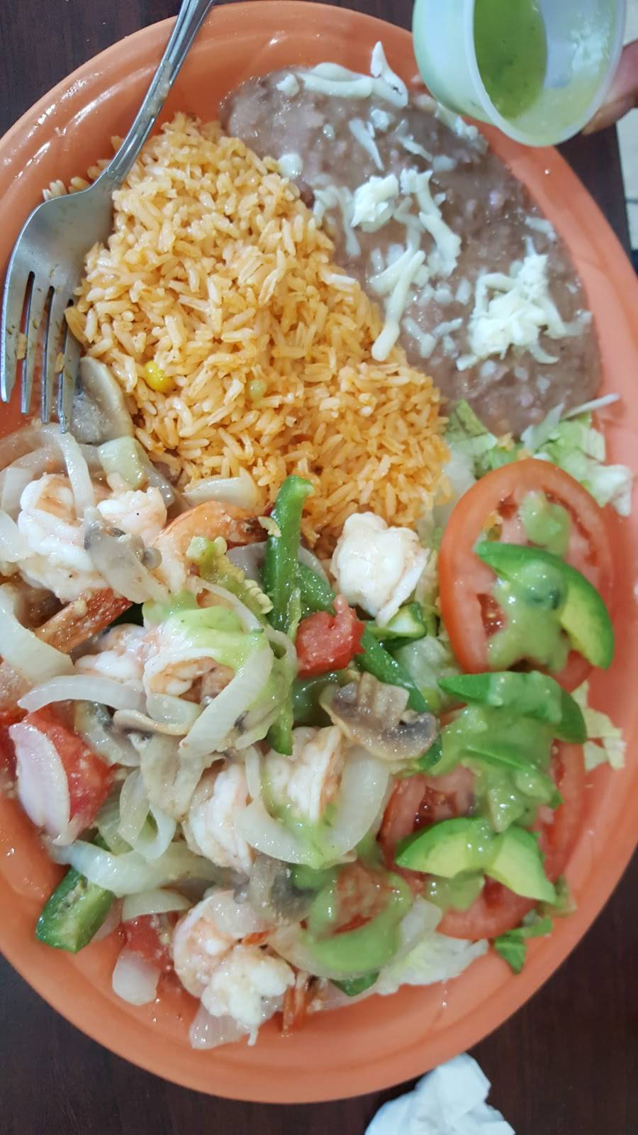 Los Cuates Taqueria | restaurant | 140 Hazelwood Dr, South San Francisco, CA 94080, USA | 6507458203 OR +1 650-745-8203