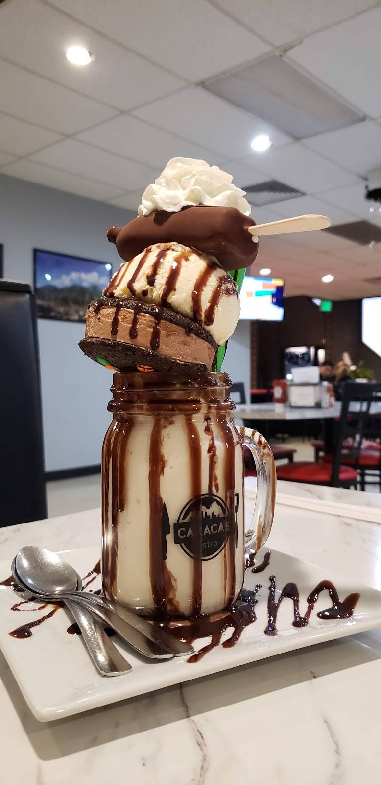 Caracas Bistro | restaurant | 236 W Edison Rd #1, Mishawaka, IN 46545, USA | 5742178656 OR +1 574-217-8656