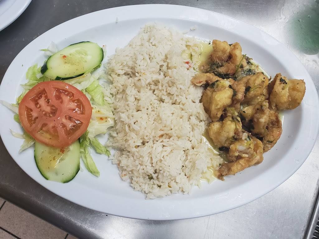 EL REY DE LAS PUPUSAS | restaurant | 1019 Chalkstone Ave, Providence, RI 02908, USA | 4012746266 OR +1 401-274-6266