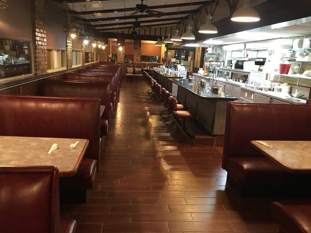 Nicks Family Restaurant | restaurant | 210 S Austin Ave, Denison, TX 75020, USA | 9034633687 OR +1 903-463-3687