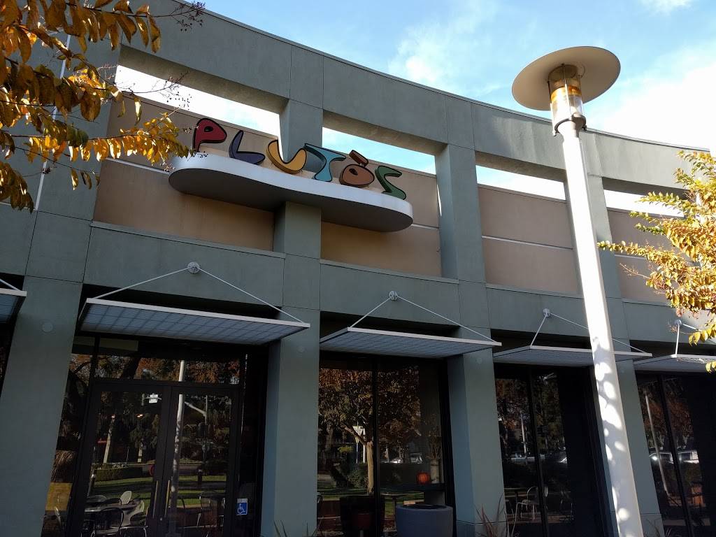 Plutos | restaurant | 500 1st St, Davis, CA 95616, USA | 5307588676 OR +1 530-758-8676