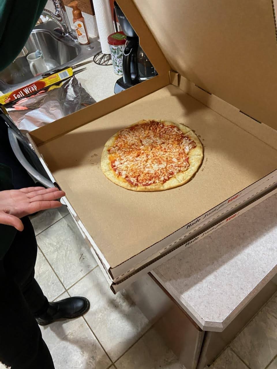 Pizzeria Halt | restaurant | 1596 Kings Hwy N, Cherry Hill, NJ 08034, USA | 8563752327 OR +1 856-375-2327