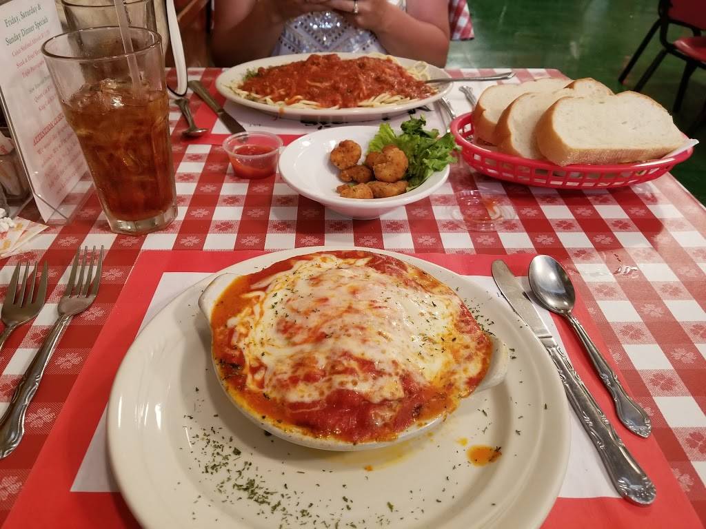 Melonis Restaurant | restaurant | 105 W Main St, Uniontown, PA 15401, USA | 7244372061 OR +1 724-437-2061