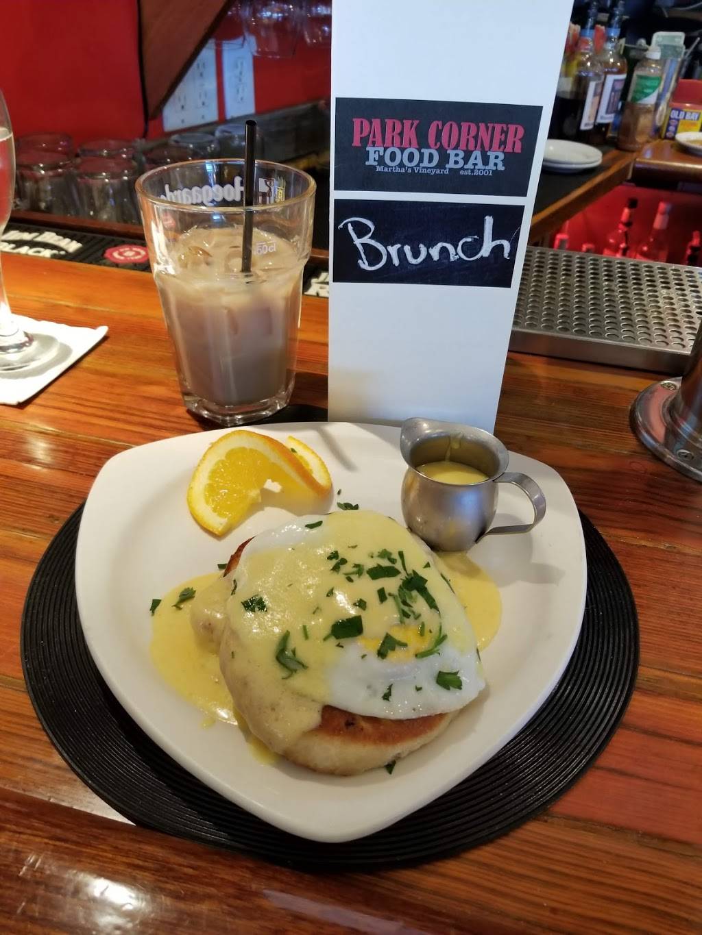 Park Corner Bistro | restaurant | 20 Kennebec Ave # H, Oak Bluffs, MA 02557, USA | 5086969922 OR +1 508-696-9922