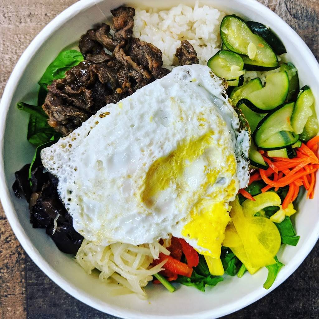 Buns N Rice | restaurant | 10509 Metropolitan Ave, Kensington, MD 20895, USA | 3019492199 OR +1 301-949-2199