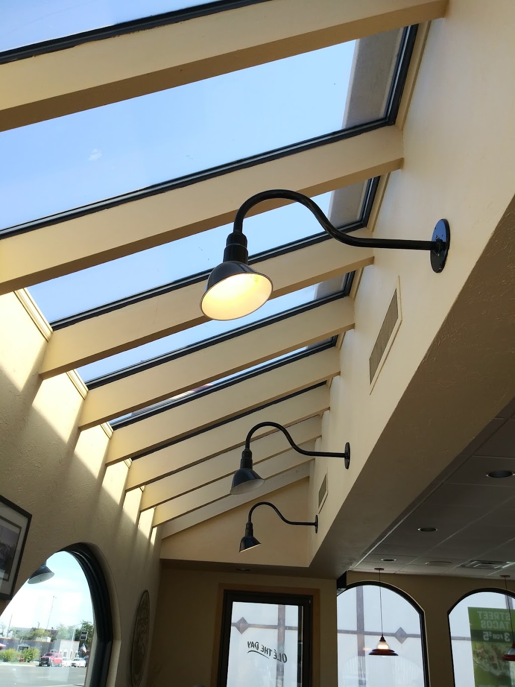 Taco Johns | restaurant | 623 W Main St, Riverton, WY 82501, USA | 3078569649 OR +1 307-856-9649