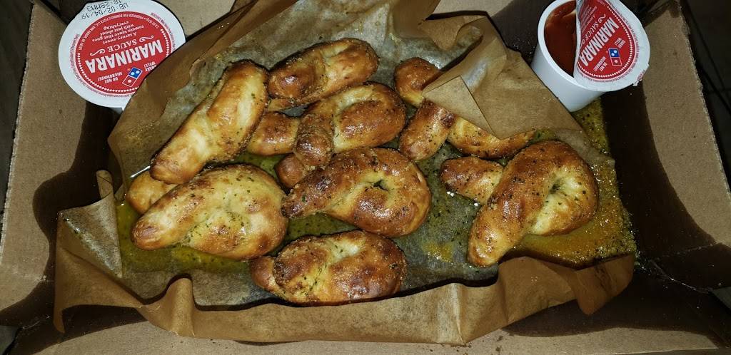 Dominos Pizza | meal delivery | 246 Boston Turnpike, Shrewsbury, MA 01545, USA | 5088428200 OR +1 508-842-8200