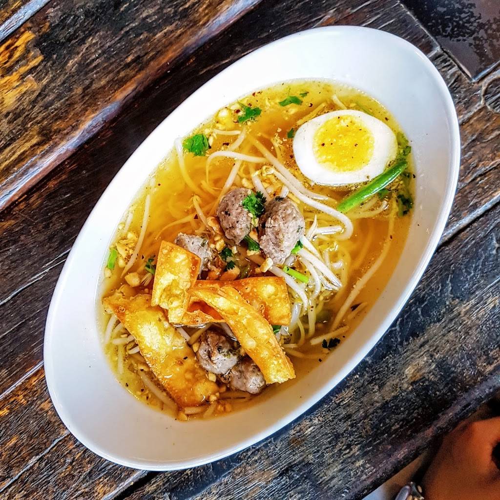 Noodlehead | restaurant | 242 S Highland Ave, Pittsburgh, PA 15206, USA | 4122954580 OR +1 412-295-4580