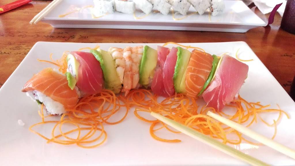 Wok n Roll | restaurant | 15 S Delaware Ave, Mason City, IA 50401, USA | 6414231558 OR +1 641-423-1558