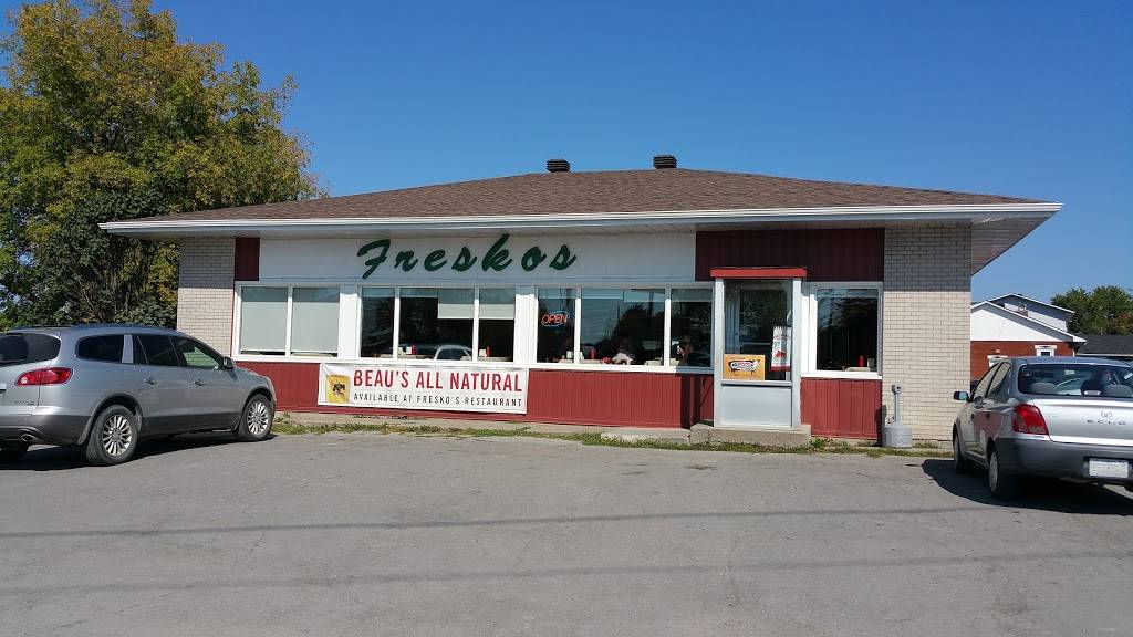 Freskos | restaurant | 1002 County Rd 17, LOrignal, ON K0B 1K0, Canada | 6136751213 OR +1 613-675-1213