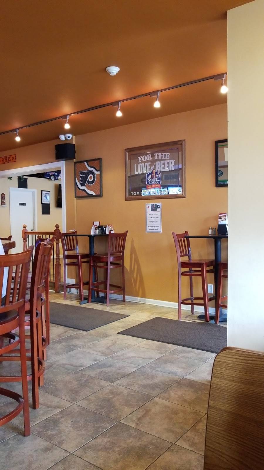 Toms Pizza Place | restaurant | 3223 Concord Rd, Aston, PA 19014, USA | 6104975775 OR +1 610-497-5775