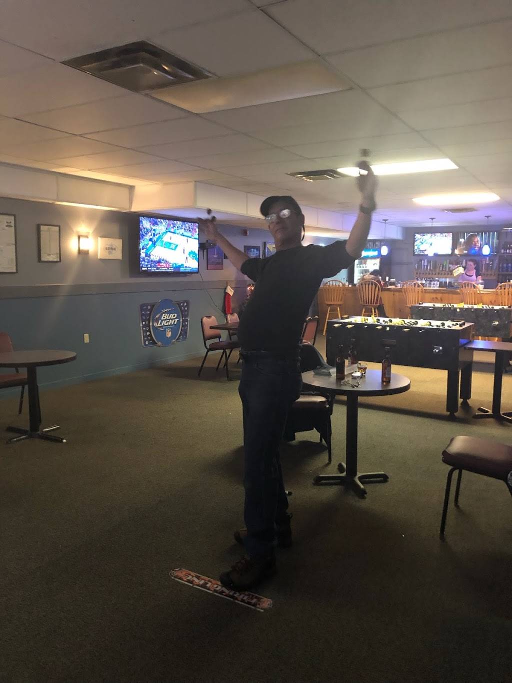 Union Station Billiards | restaurant | 272 St John St, Portland, ME 04102, USA | 2078993693 OR +1 207-899-3693