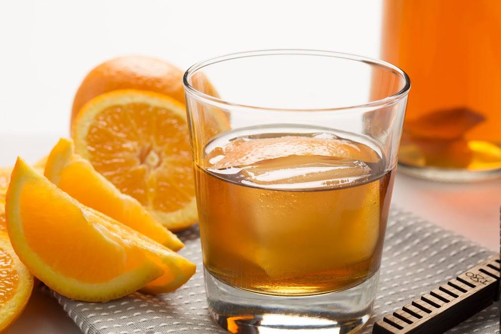 Houlihans | restaurant | 321 Rice Lake Square, Wheaton, IL 60187, USA | 6306905550 OR +1 630-690-5550