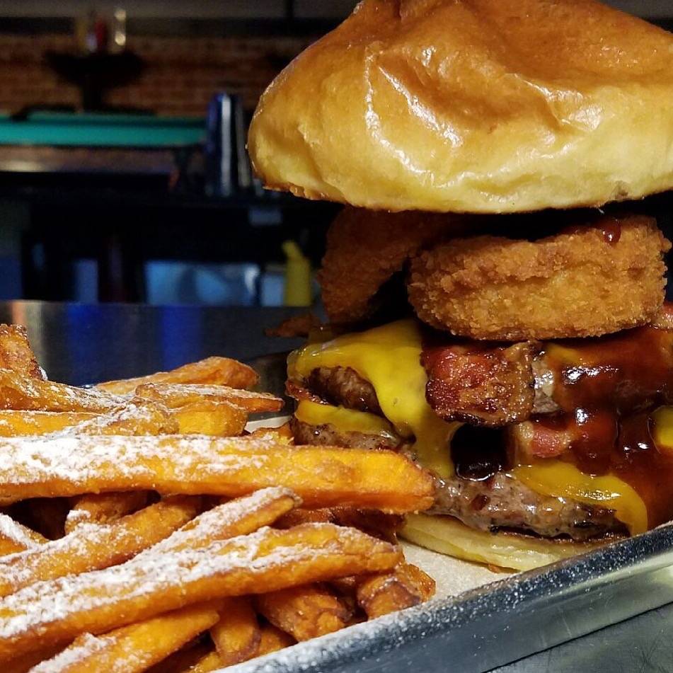 Salty Dawg Tavern | restaurant | 1214 N Parker St, Orange, CA 92867, USA | 7145329977 OR +1 714-532-9977