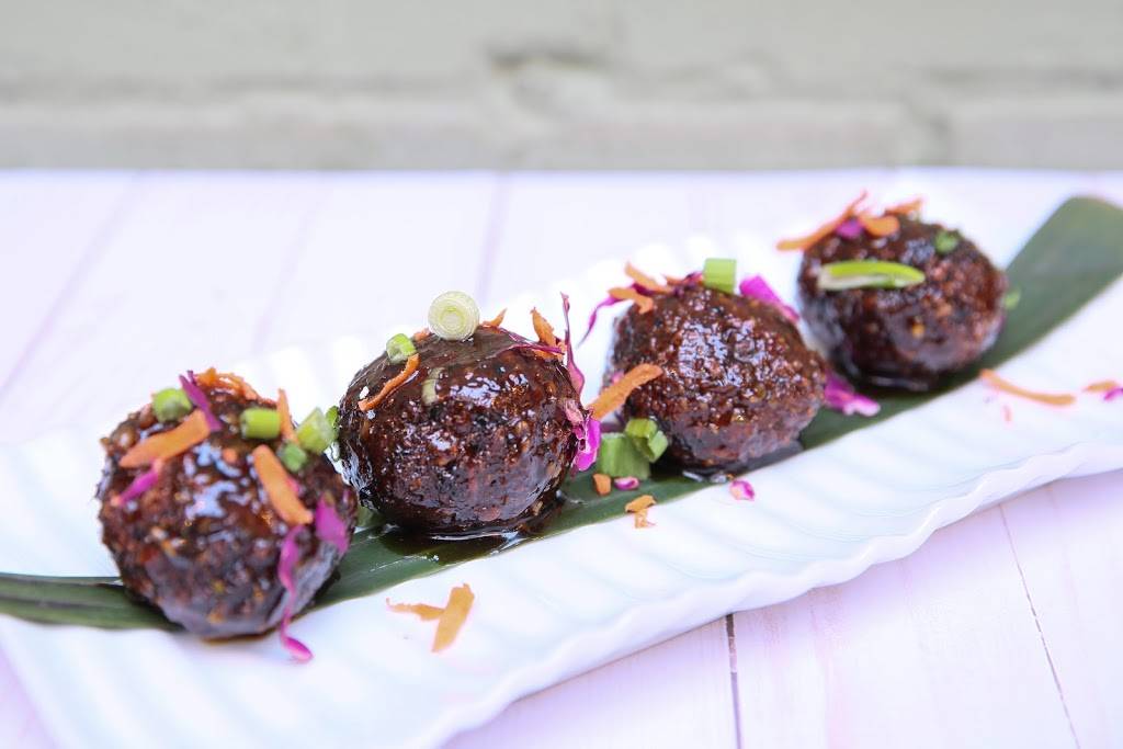 LUCKY CAT VEGAN | restaurant | 1512 Commerce St SUITE 100, Dallas, TX 75201, USA | 4698591750 OR +1 469-859-1750