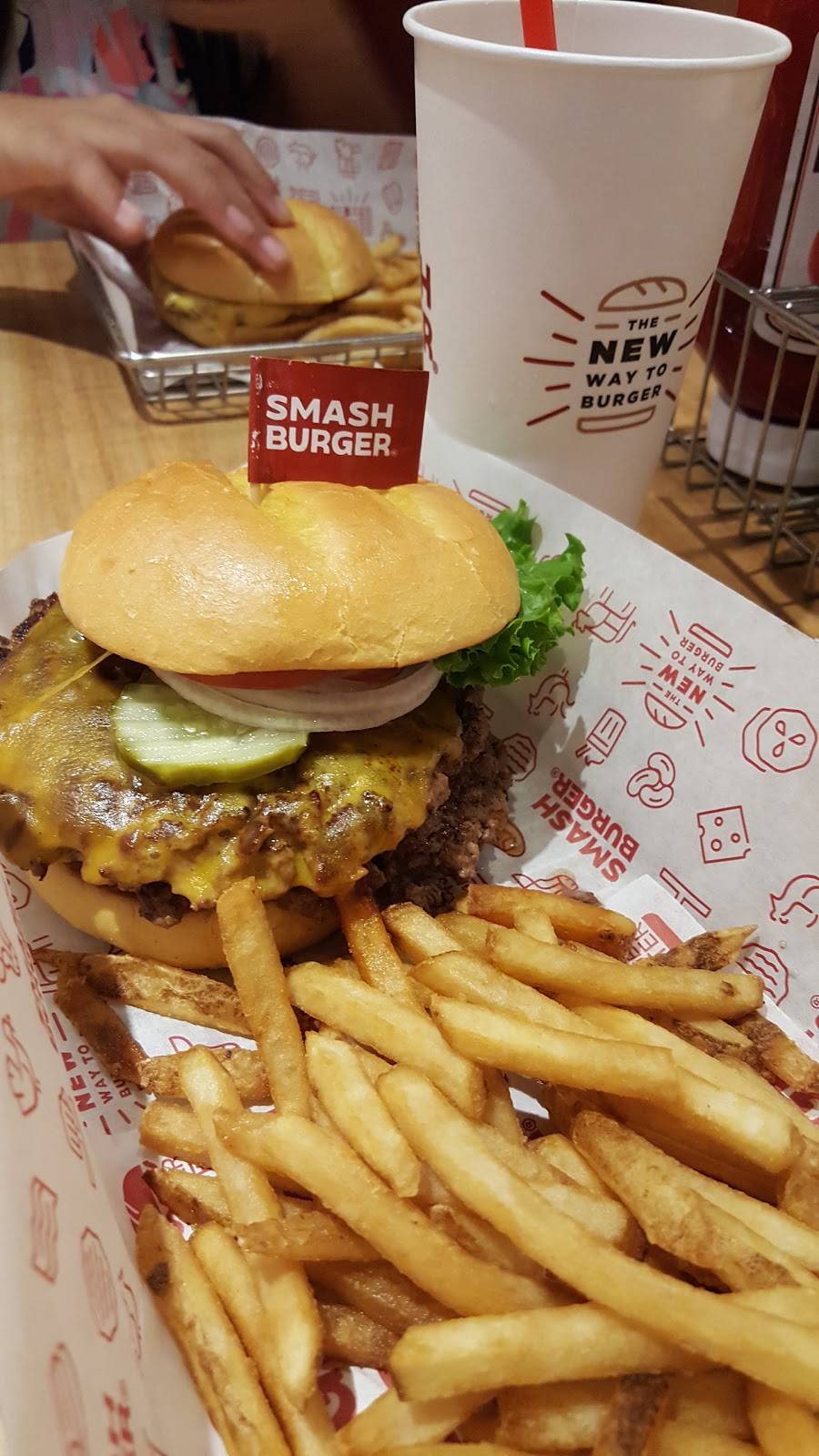 Smashburger | restaurant | 1326 Centennial Ave, Piscataway Township, NJ 08854, USA | 7326302500 OR +1 732-630-2500