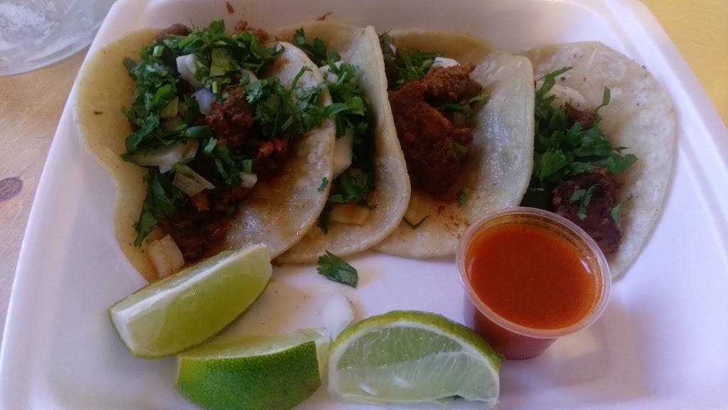 Taqueria Caracoles | restaurant | 11411 E NW Hwy Suite 230, Dallas, TX 75218, USA | 2145537960 OR +1 214-553-7960
