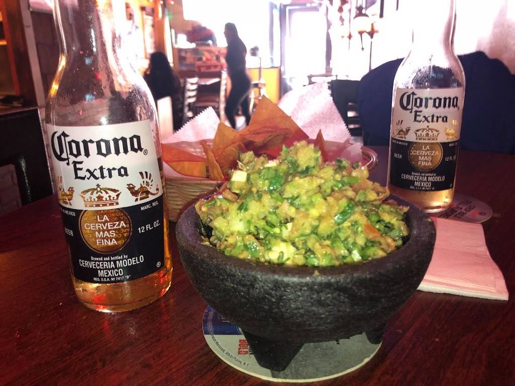 Las Sirenas | restaurant | 1896 Jerome Ave, The Bronx, NY 10453, USA | 9177923395 OR +1 917-792-3395