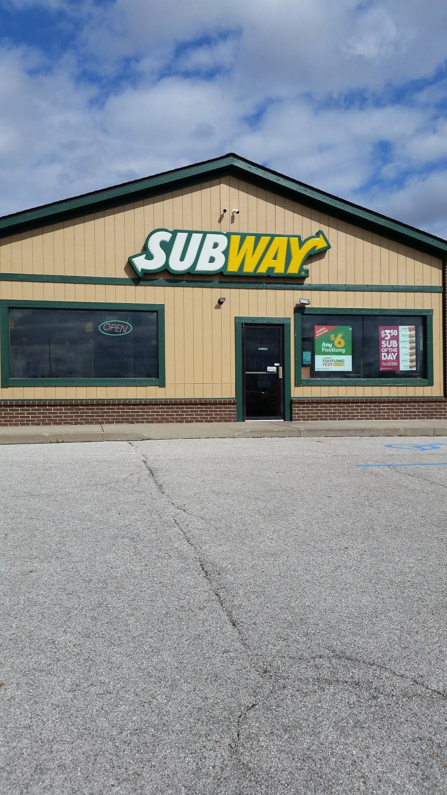 Subway Restaurants | restaurant | 6266 Cambridge Way, Plainfield, IN 46168, USA | 3178380373 OR +1 317-838-0373