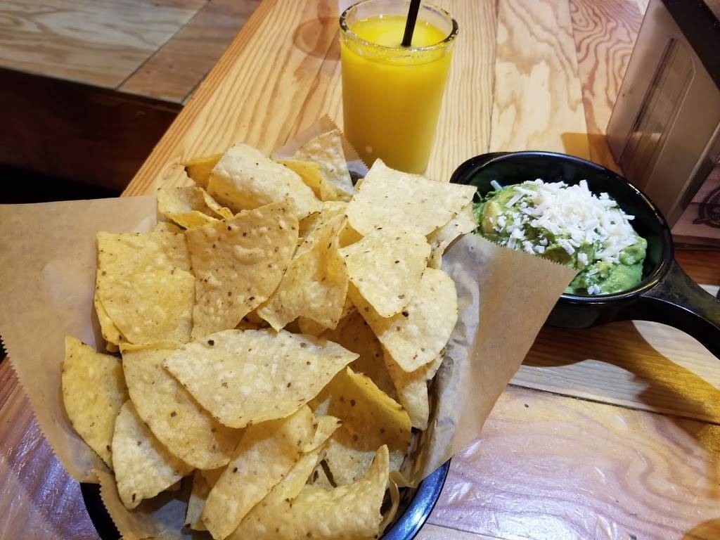 Torchys Tacos | restaurant | 14760 Preston Rd Ste 124, Dallas, TX 75254, USA | 2143791550 OR +1 214-379-1550