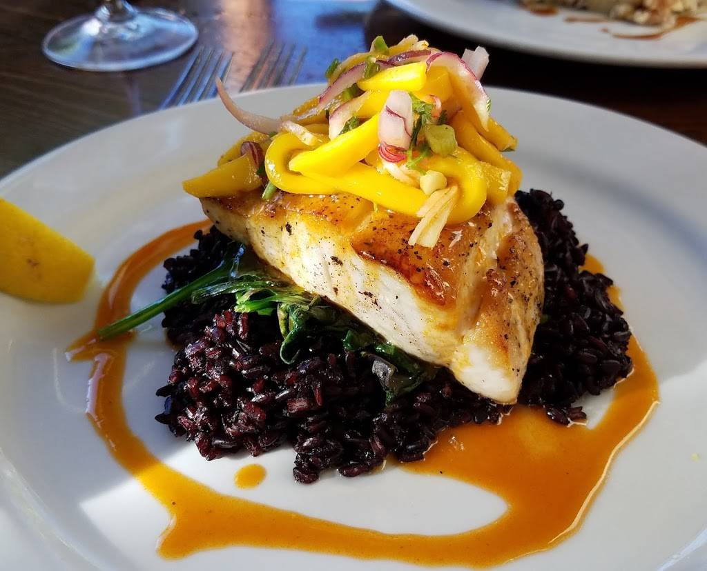 Zookers Restaurant | restaurant | 5404 Carpinteria Ave, Carpinteria, CA 93013, USA | 8056848893 OR +1 805-684-8893