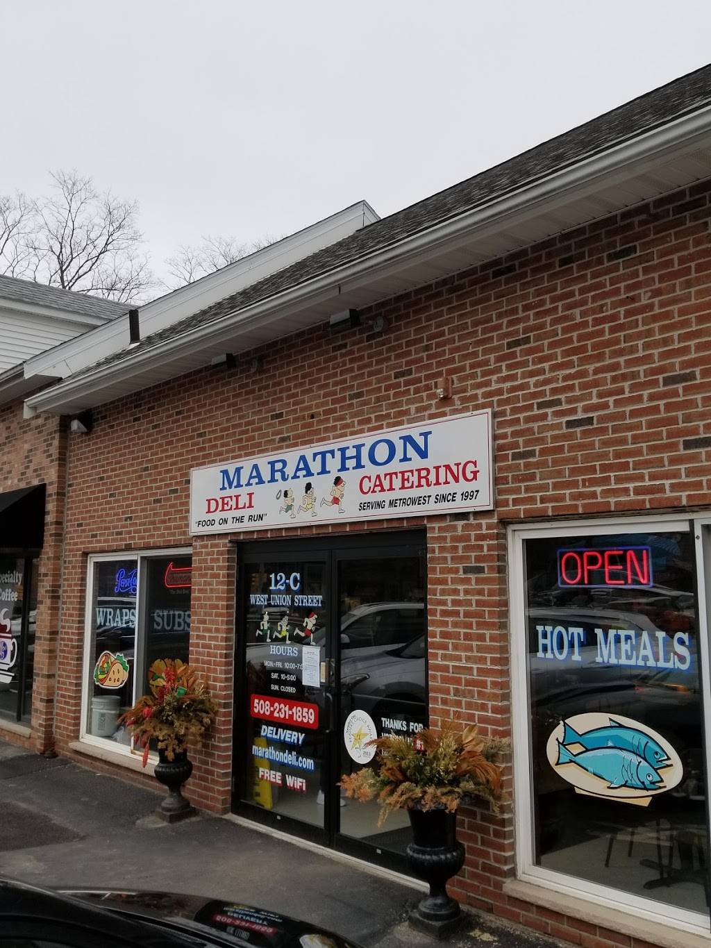 Marathon Market & Deli | meal takeaway | 12C Union St, Ashland, MA 01721, USA | 5082311859 OR +1 508-231-1859