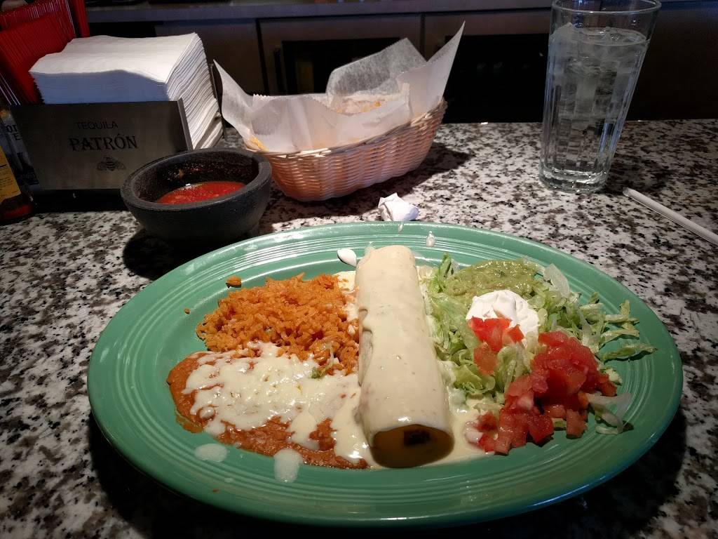 El Burrito Loco | restaurant | 1971 E Beltline Ave NE, Grand Rapids, MI 49525, USA | 6164470415 OR +1 616-447-0415