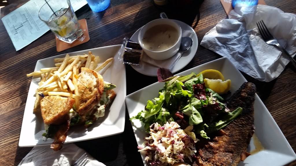 Bear & Bottle | restaurant | 601 N Sherman Ave, Madison, WI 53704, USA | 6086308800 OR +1 608-630-8800