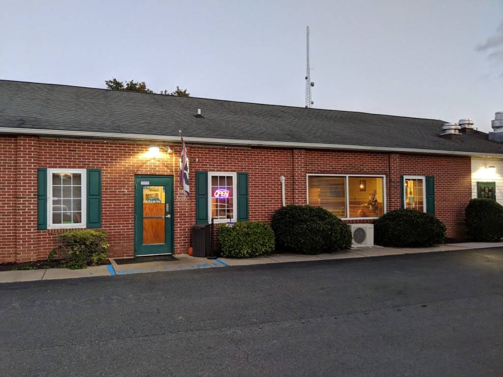 Pizza House | restaurant | 122 W Main St, Cecilton, MD 21913, USA | 4102752233 OR +1 410-275-2233