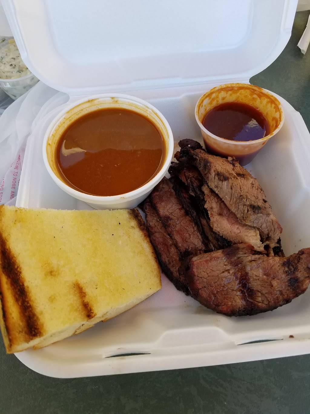 Just BBQ | restaurant | 2950 Johnson Dr #133, Ventura, CA 93003, USA | 8056541221 OR +1 805-654-1221