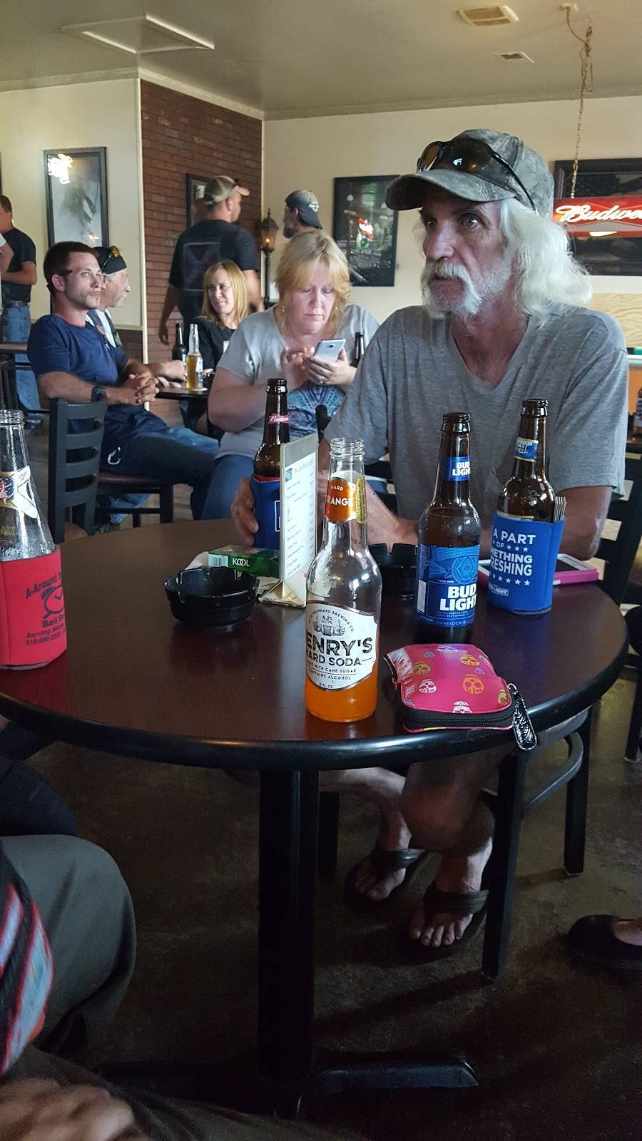 West End Bar & Grill | restaurant | # 10, 4120, 244 Dover Rd, Clarksville, TN 37042, USA | 9315422999 OR +1 931-542-2999