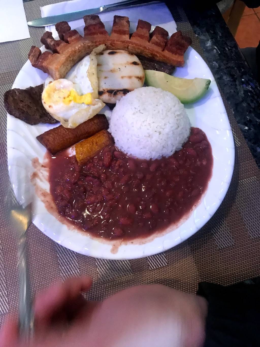 Panchita Grill | restaurant | 354 Commack Rd, Deer Park, NY 11729, USA | 6312420355 OR +1 631-242-0355