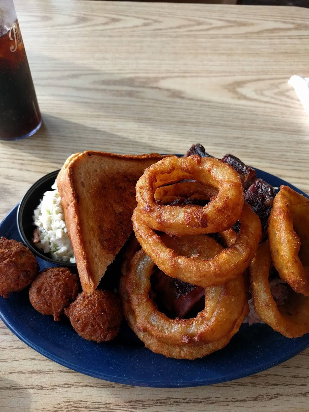 Bibs Downtown | restaurant | 675 W 5th St, Winston-Salem, NC 27101, USA | 3367220007 OR +1 336-722-0007