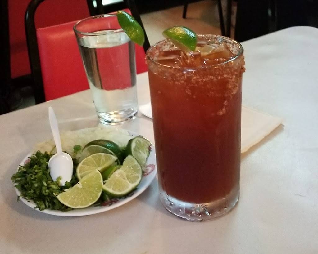 La Birrieria | restaurant | 4749, 1480 S White Rd, San Jose, CA 95127, USA | 4082589612 OR +1 408-258-9612