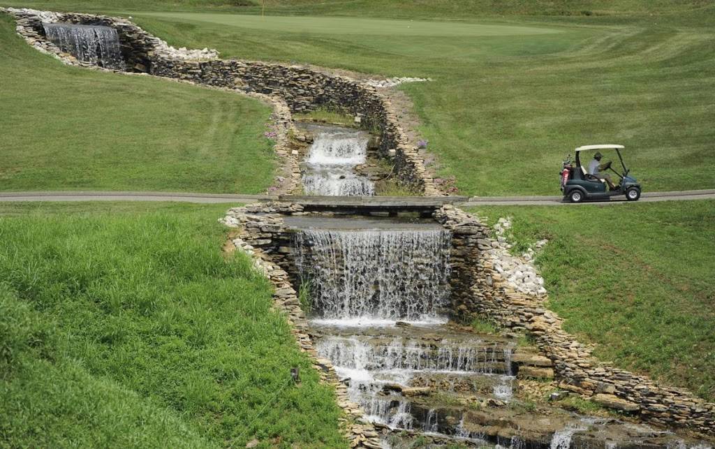 The Golf Club at Eagle Pointe | restaurant | 2250 E Pointe Rd, Bloomington, IN 47401, USA | 8128244040 OR +1 812-824-4040