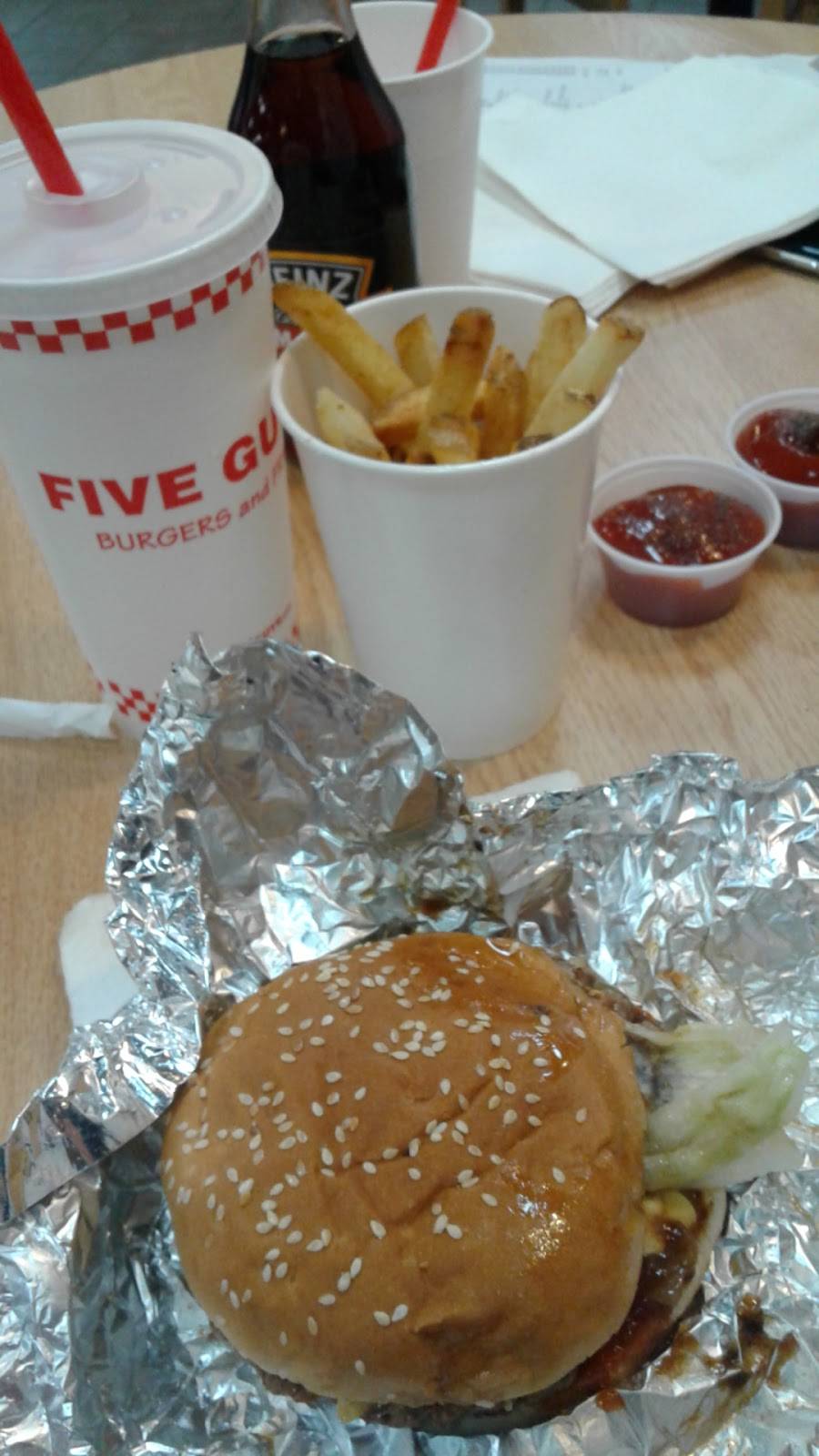 Five Guys | meal takeaway | 1539 Hilliard Rome Rd, Columbus, OH 43228, USA | 6148708030 OR +1 614-870-8030