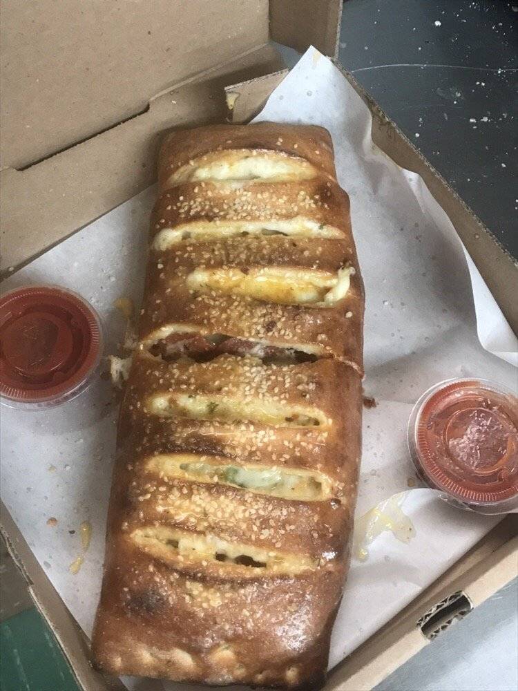 Kings Pizza | restaurant | 1950 N 4th St, Columbus, OH 43201, USA | 6142989000 OR +1 614-298-9000