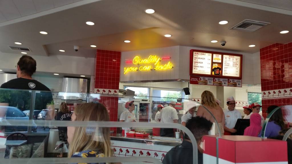 In-N-Out Burger | restaurant | 2131 County Center Dr, Santa Rosa, CA 95403, USA | 8007861000 OR +1 800-786-1000