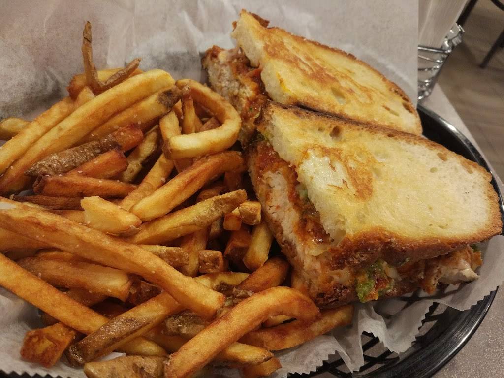 Steves Grilled Cheese and Quesadilla Company | restaurant | 4403 E Black Horse Pike, Hamilton Township, NJ 08330, USA | 6092411037 OR +1 609-241-1037