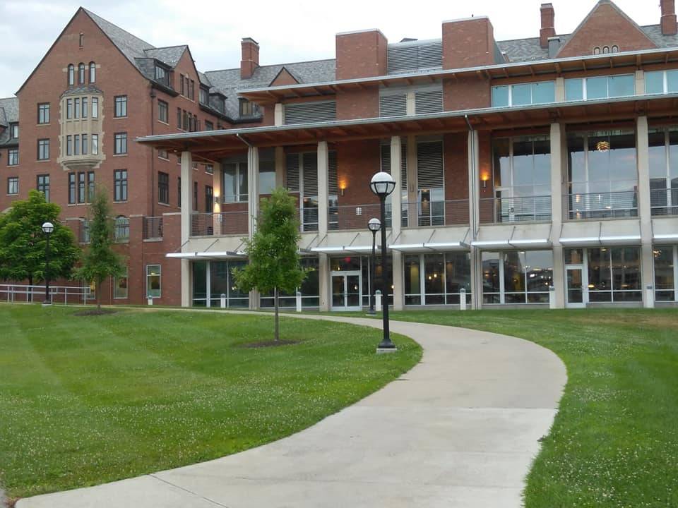 Mosher-Jordan Dining Hall | restaurant | 200 Observatory St, Ann Arbor, MI 48109, USA | 7347642111 OR +1 734-764-2111