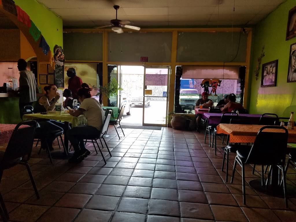 Los Adobes Taqueria | restaurant | 2708 Country Club Blvd, Stockton, CA 95204, USA | 2094677203 OR +1 209-467-7203