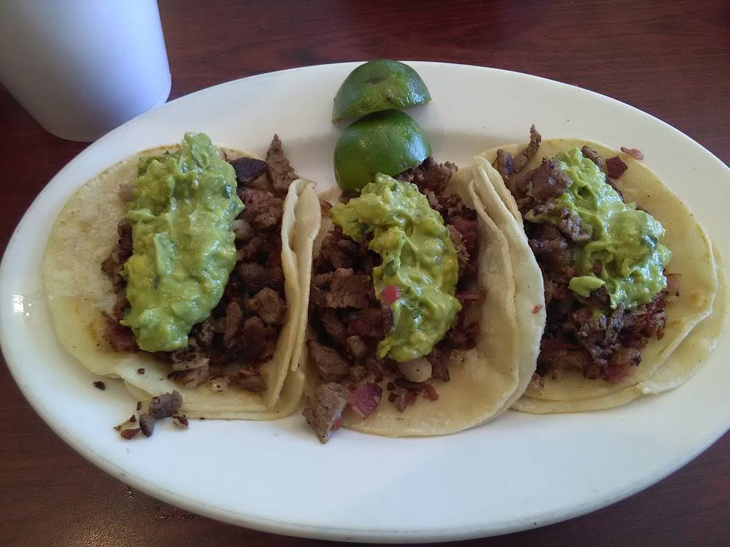 Tio Chavas | restaurant | 18452 Yorba Linda Blvd C, Yorba Linda, CA 92886, USA | 7147779694 OR +1 714-777-9694