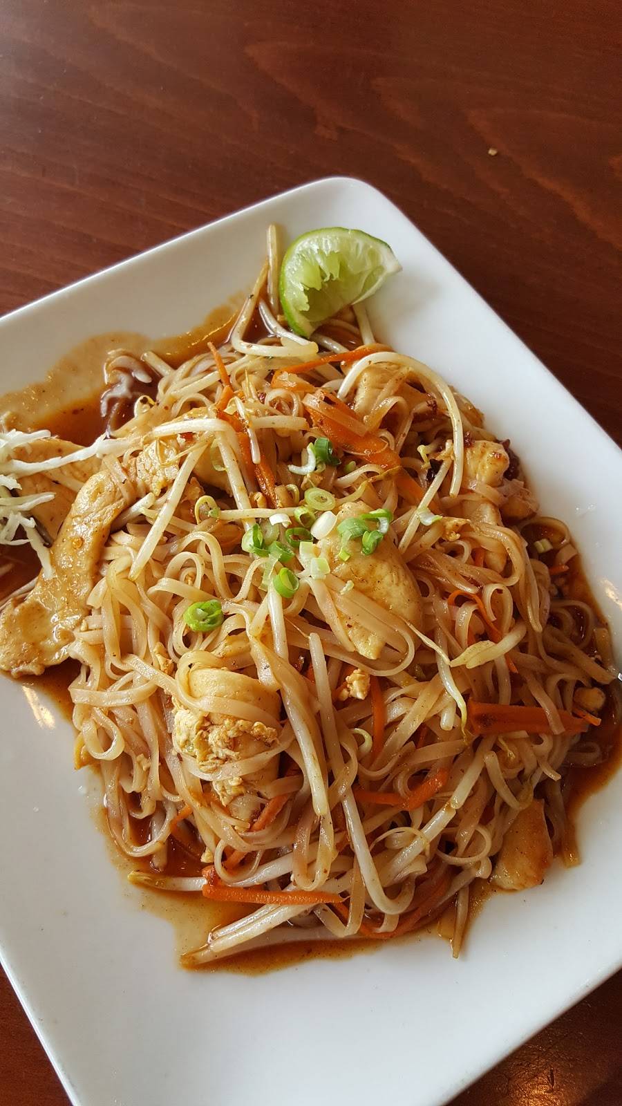 Durian Durian Fusion Thai Cuisine | restaurant | 10743 Narcoossee Rd A20, Orlando, FL 32832, USA | 4072822992 OR +1 407-282-2992