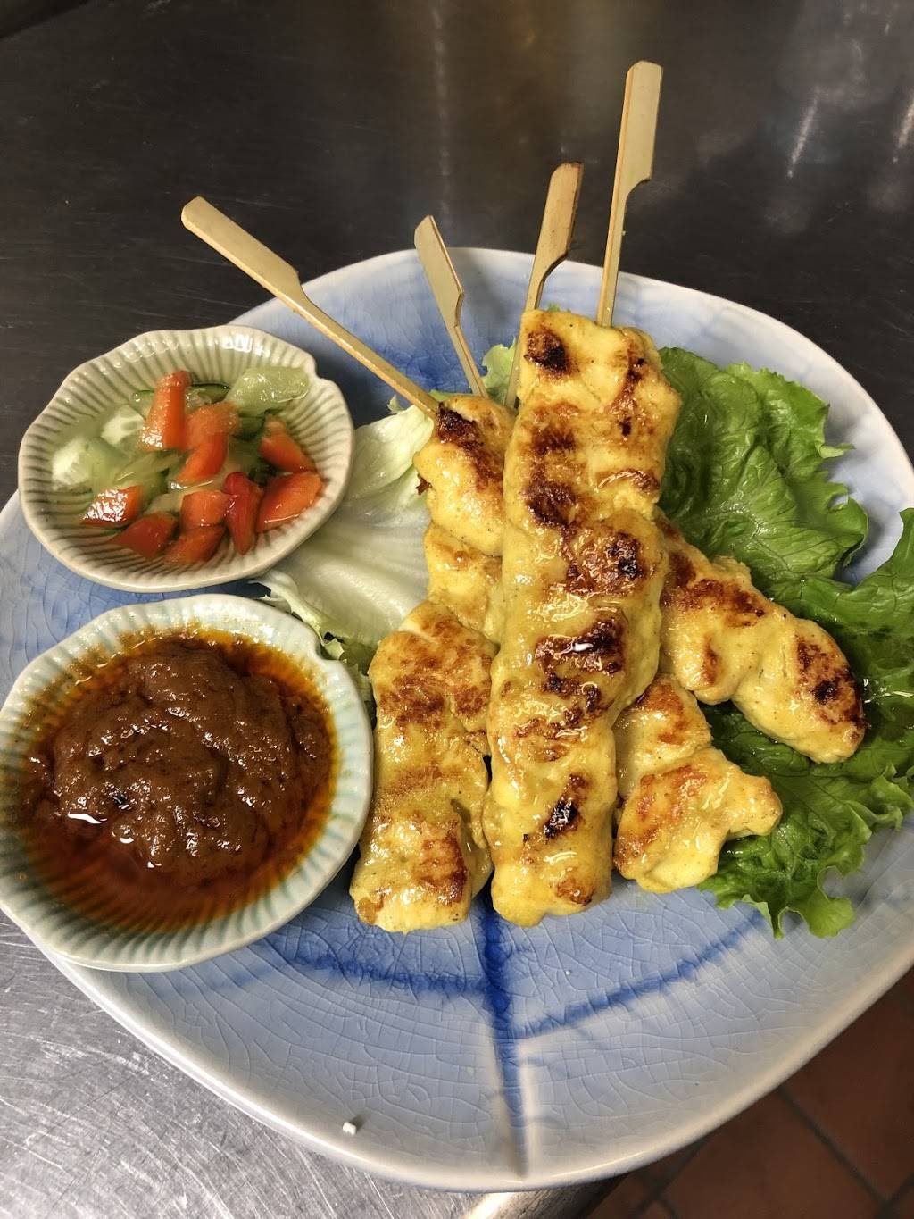 DEE@THAI | restaurant | 1301 N Calvert St, Baltimore, MD 21202, USA | 4436278827 OR +1 443-627-8827