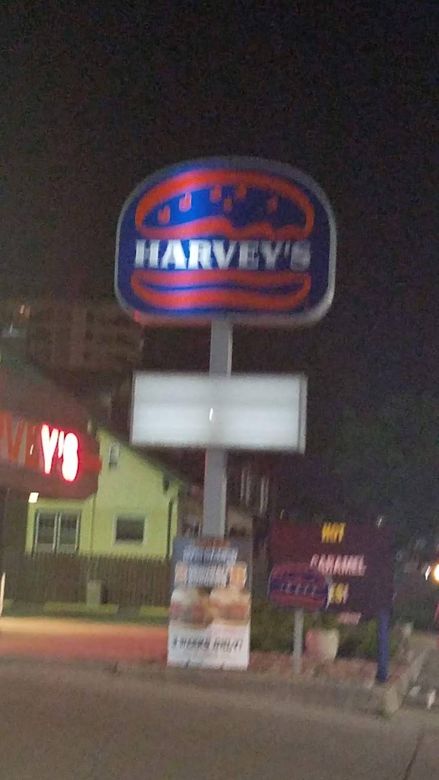 Harveys | restaurant | 321 Christina St N, Sarnia, ON N7T 5V6, Canada | 5193441911 OR +1 519-344-1911