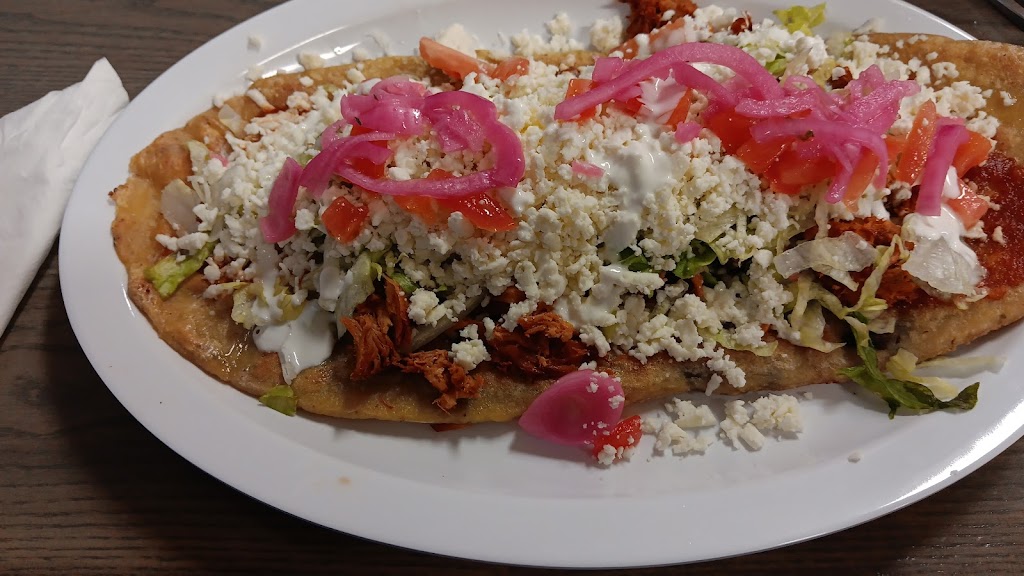 La Casa Del Huarache | restaurant | 4826 Q St, Omaha, NE 68117, USA | 4027389989 OR +1 402-738-9989