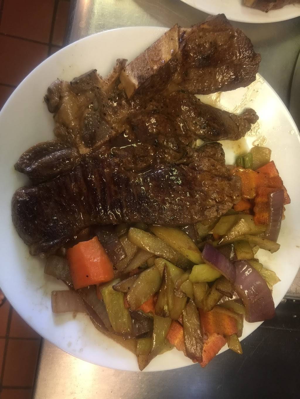 Fun House | restaurant | 10 B, River Rd, Bogota, NJ 07603, USA | 2016412020 OR +1 201-641-2020