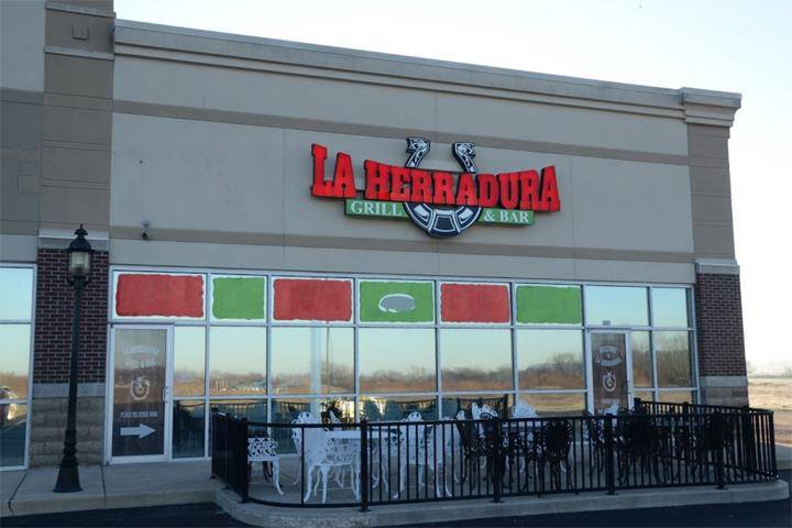 La Herradura Grill & Bar | restaurant | 361 Grand Valley Blvd, Martinsville, IN 46151, USA | 7653423111 OR +1 765-342-3111