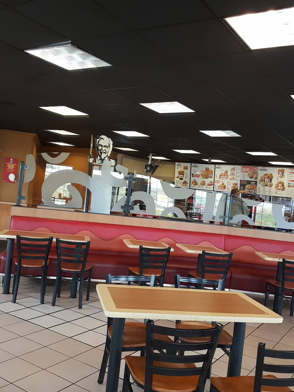 KFC | restaurant | 5210 Detroit Rd, Elyria, OH 44035, USA | 4403665992 OR +1 440-366-5992