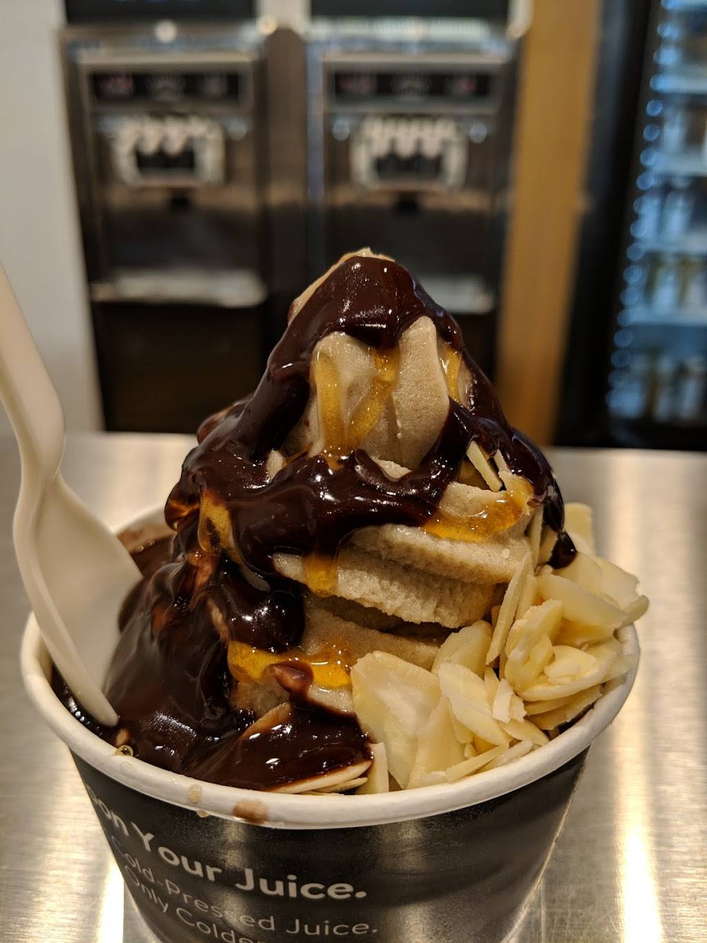 Pressed Juicery | restaurant | 1710 R St Suite 170, Sacramento, CA 95811, USA | 9164970702 OR +1 916-497-0702